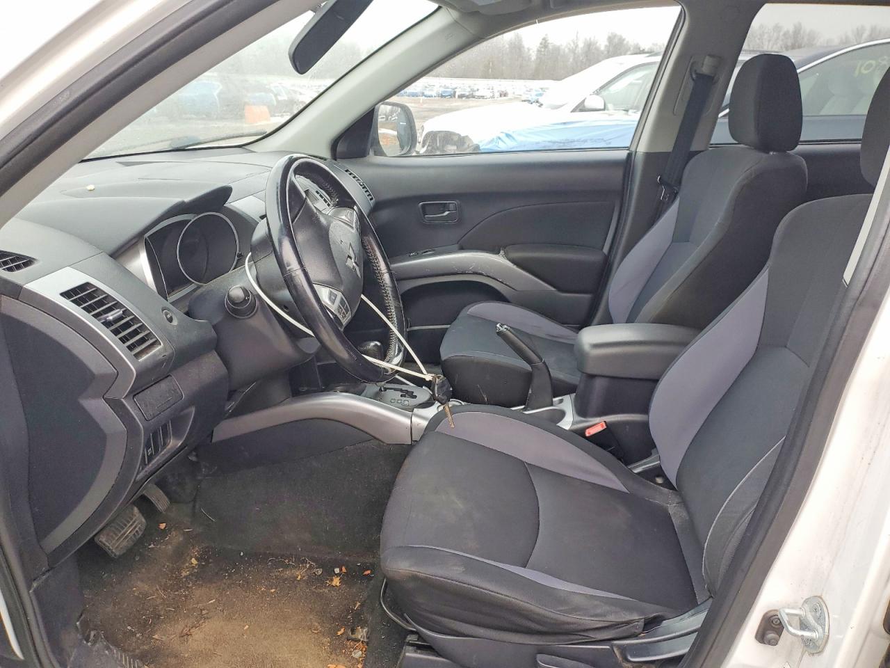 2008 MITSUBISHI OUTLANDER ES photo 7