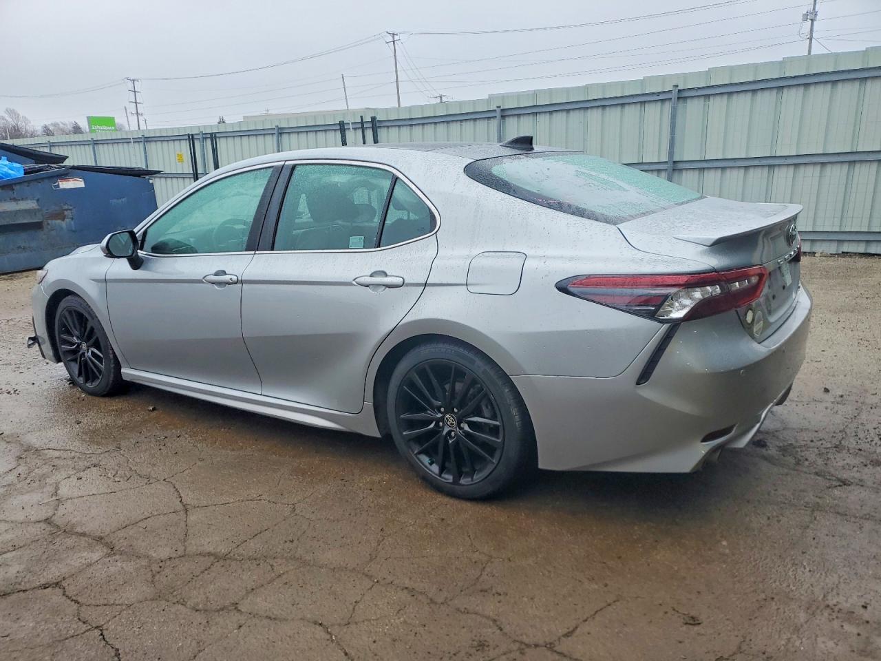2023 TOYOTA CAMRY XSE photo 2