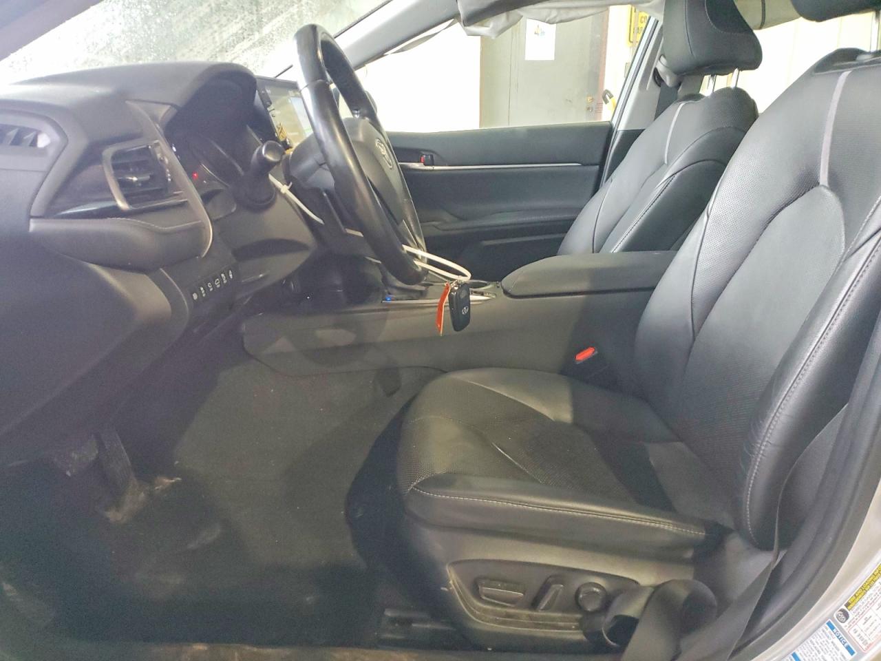 2023 TOYOTA CAMRY XSE photo 7