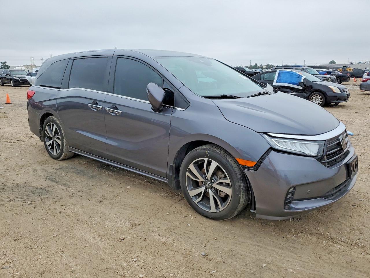 2023 HONDA ODYSSEY TOURING photo 4