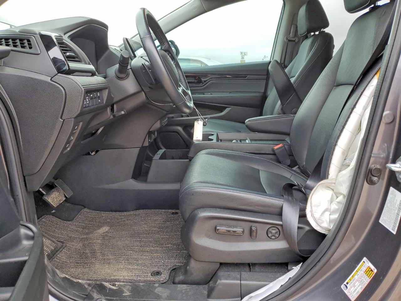 2023 HONDA ODYSSEY TOURING photo 7