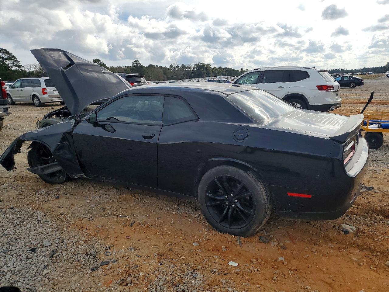 2016 DODGE CHALLENGER R/T photo 2
