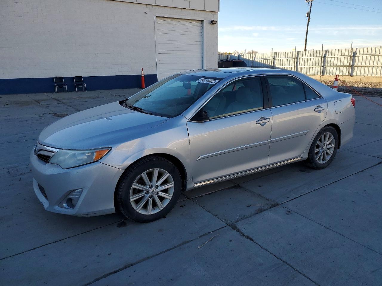 2014 TOYOTA CAMRY