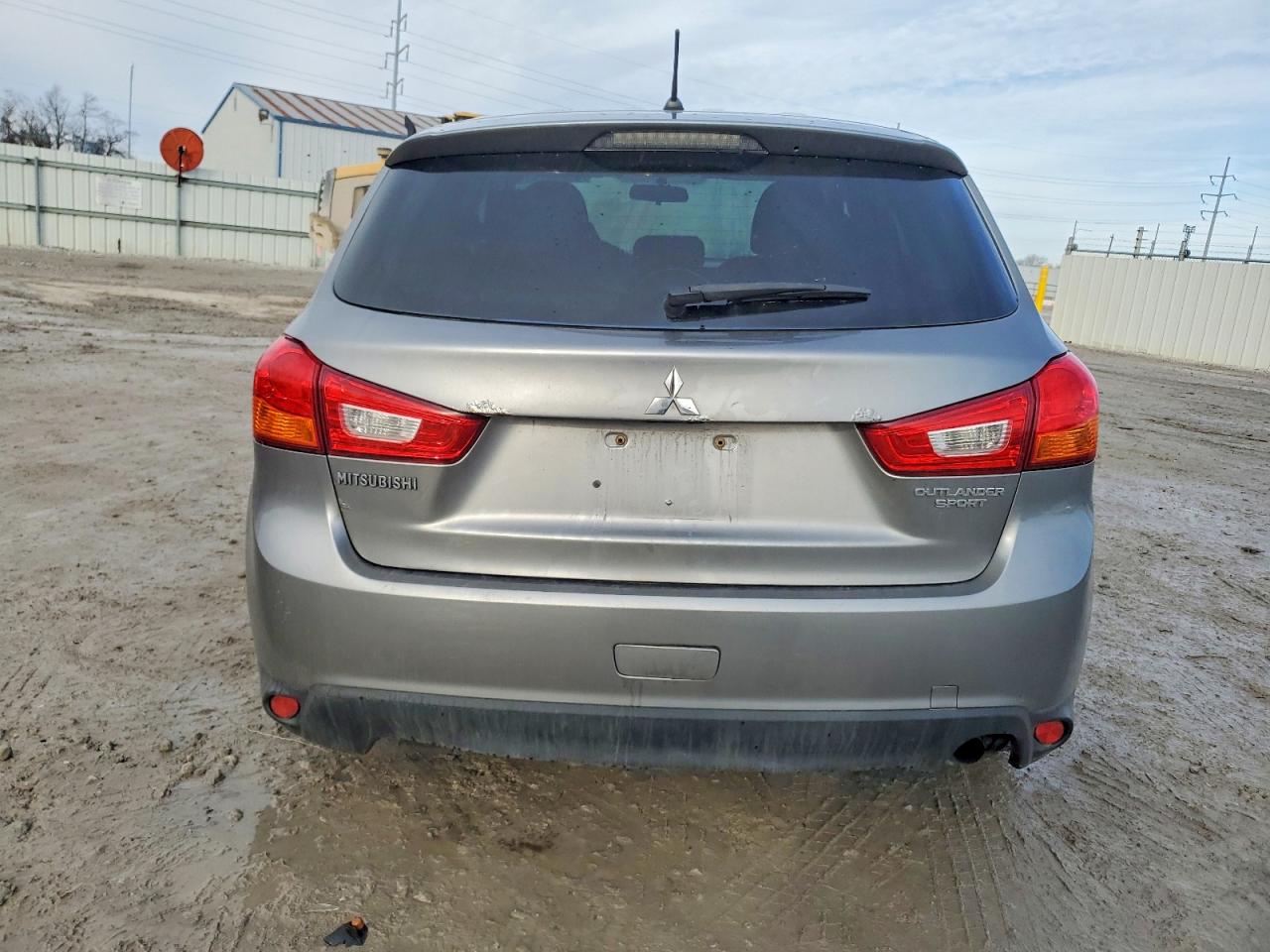 2015 MITSUBISHI OUTLANDER SPORT ES photo 6