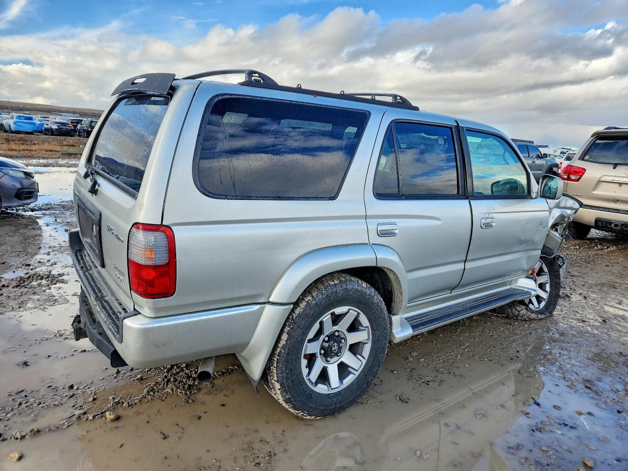 2000 TOYOTA 4RUNNER SR5 photo 3