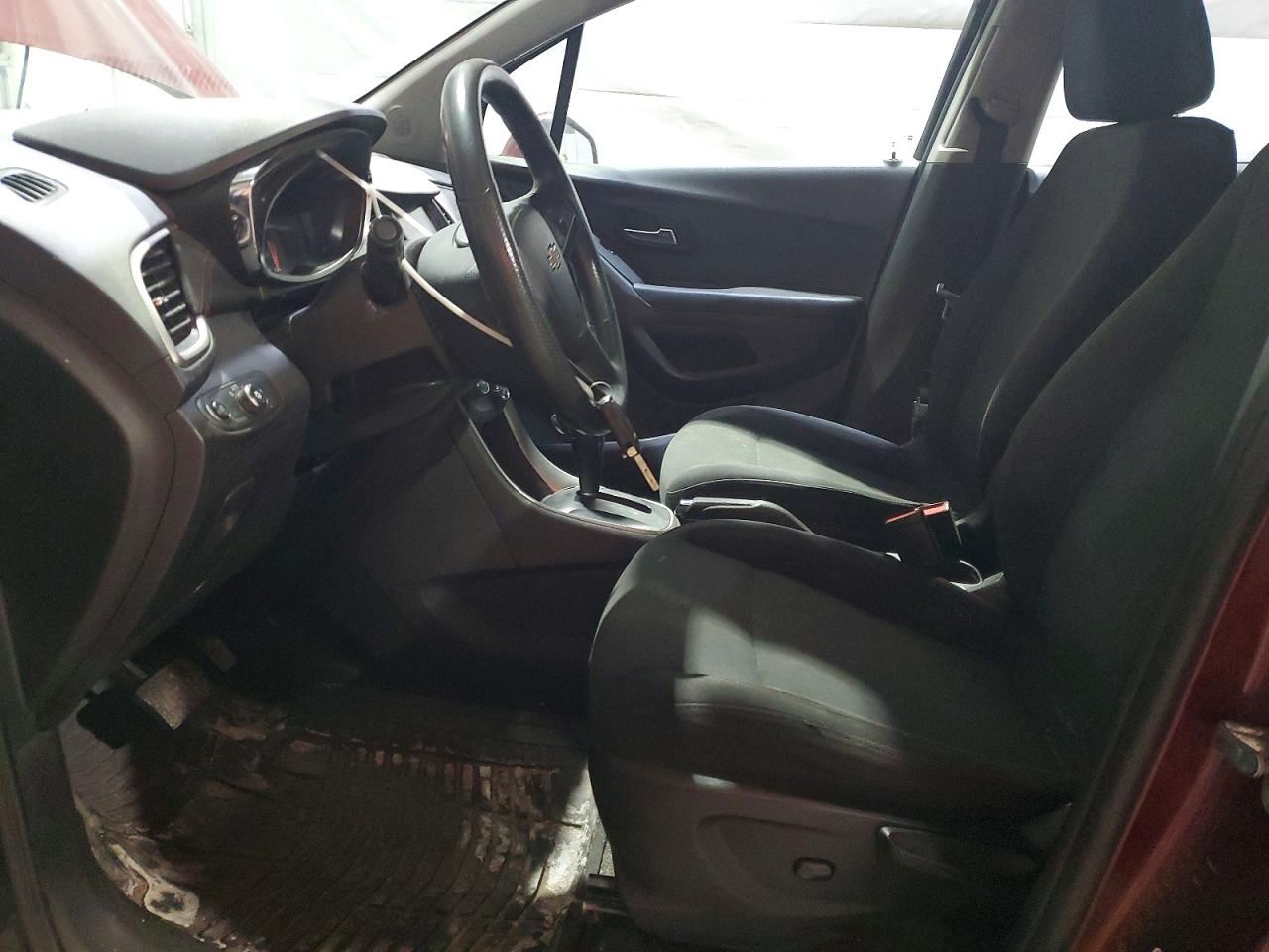 2017 CHEVROLET TRAX LS photo 7