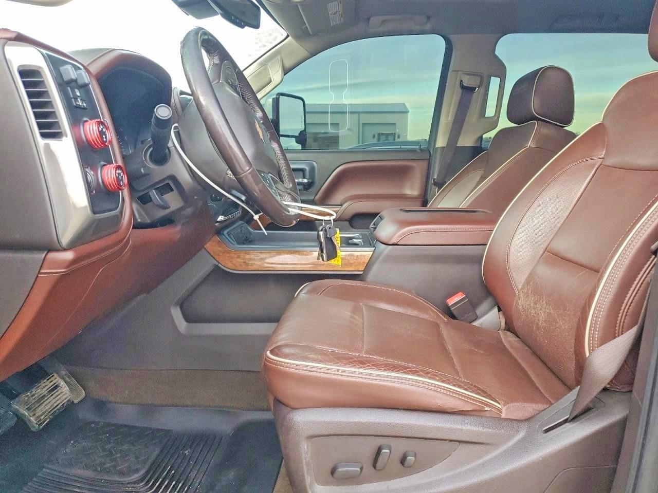 2016 CHEVROLET SILVERADO K3500 HIGH COUNTRY photo 7
