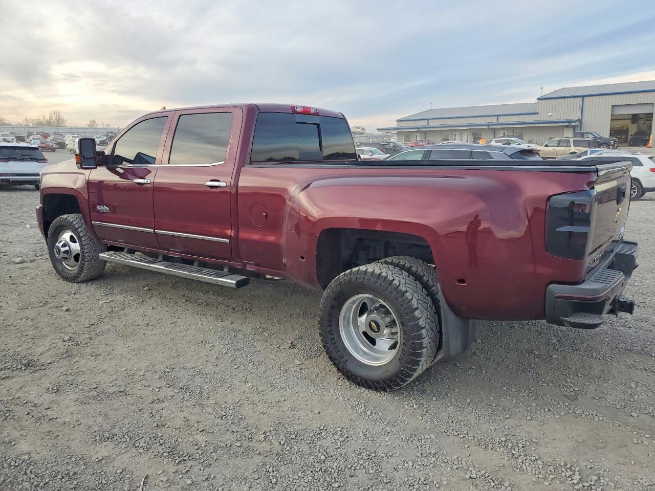 2016 CHEVROLET SILVERADO K3500 HIGH COUNTRY photo 2