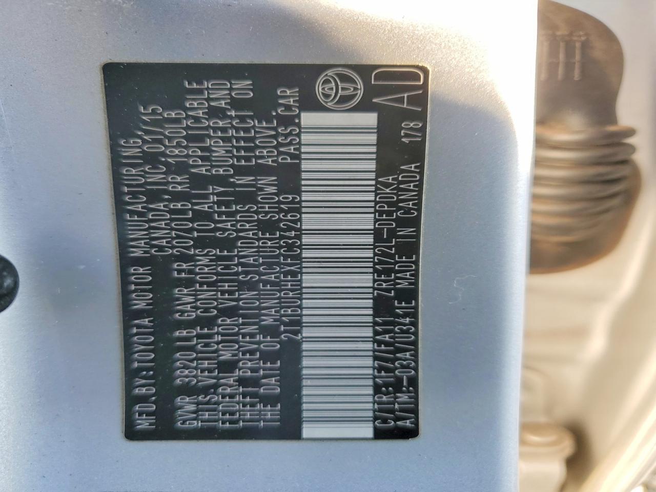 2015 TOYOTA COROLLA L photo 12
