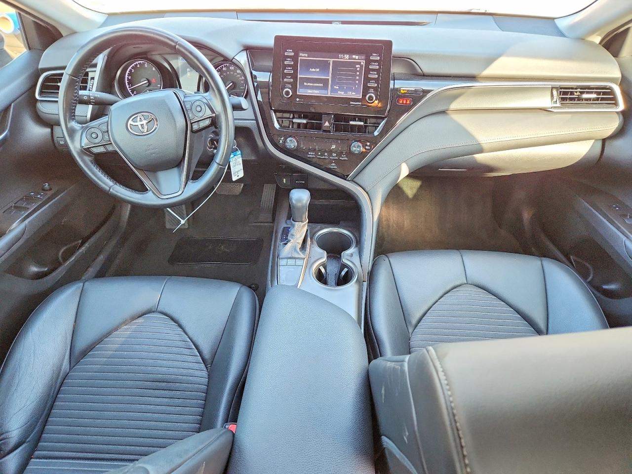 2022 TOYOTA CAMRY SE photo 15