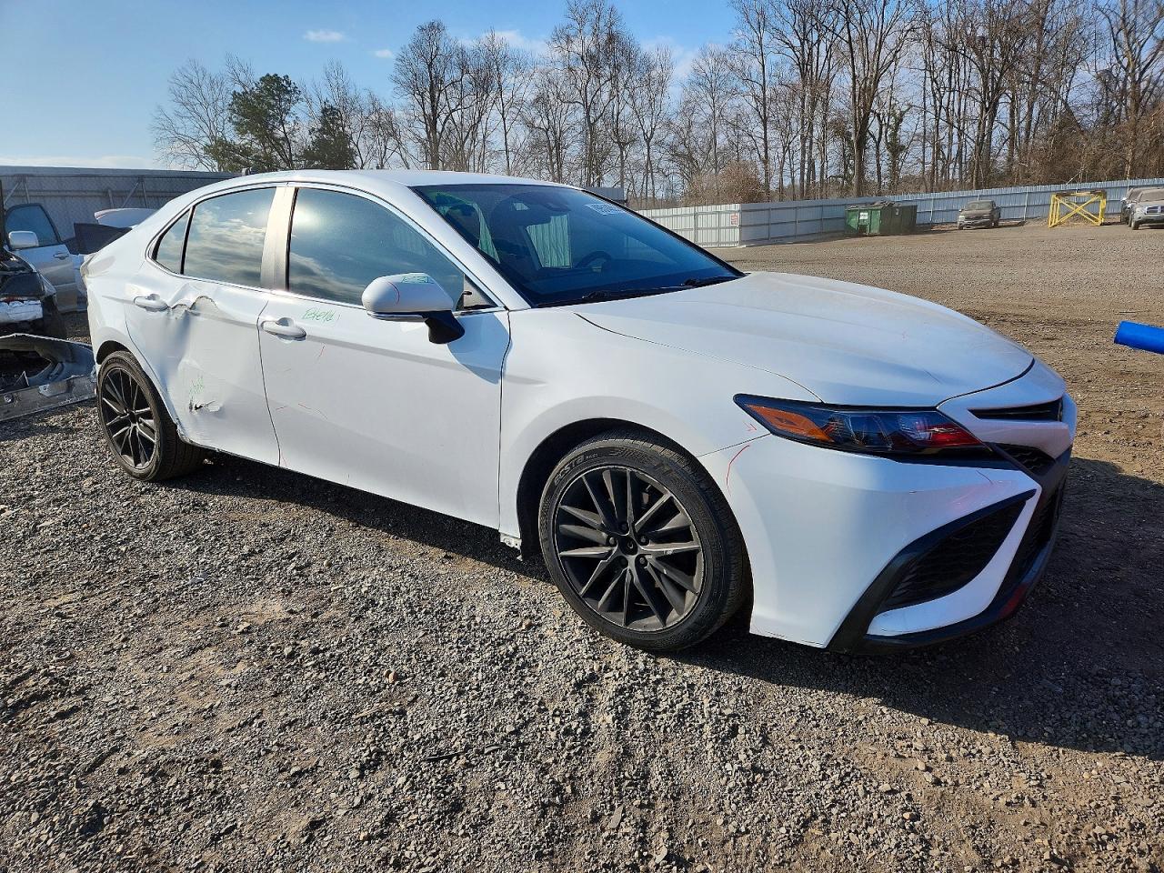 2022 TOYOTA CAMRY SE photo 7