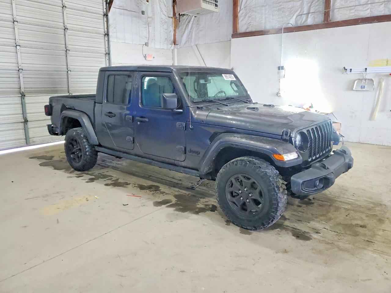 2021 JEEP GLADIATOR SPORT photo 4