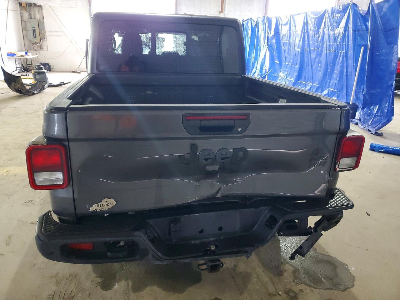2021 JEEP GLADIATOR SPORT photo 6