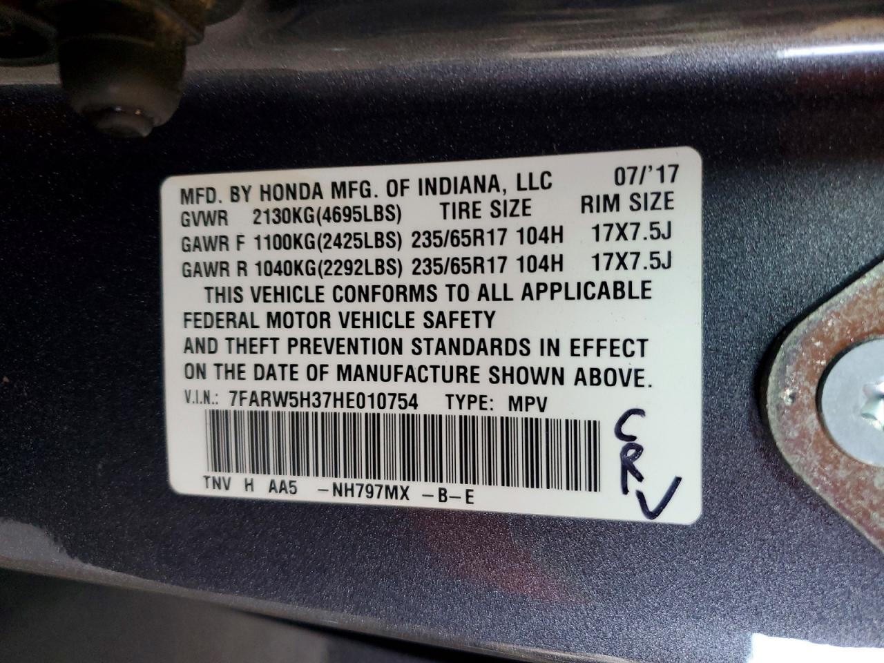 2017 HONDA CR-V LX photo 14