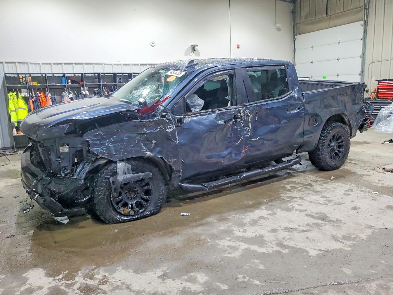 2021 CHEVROLET SILVERADO