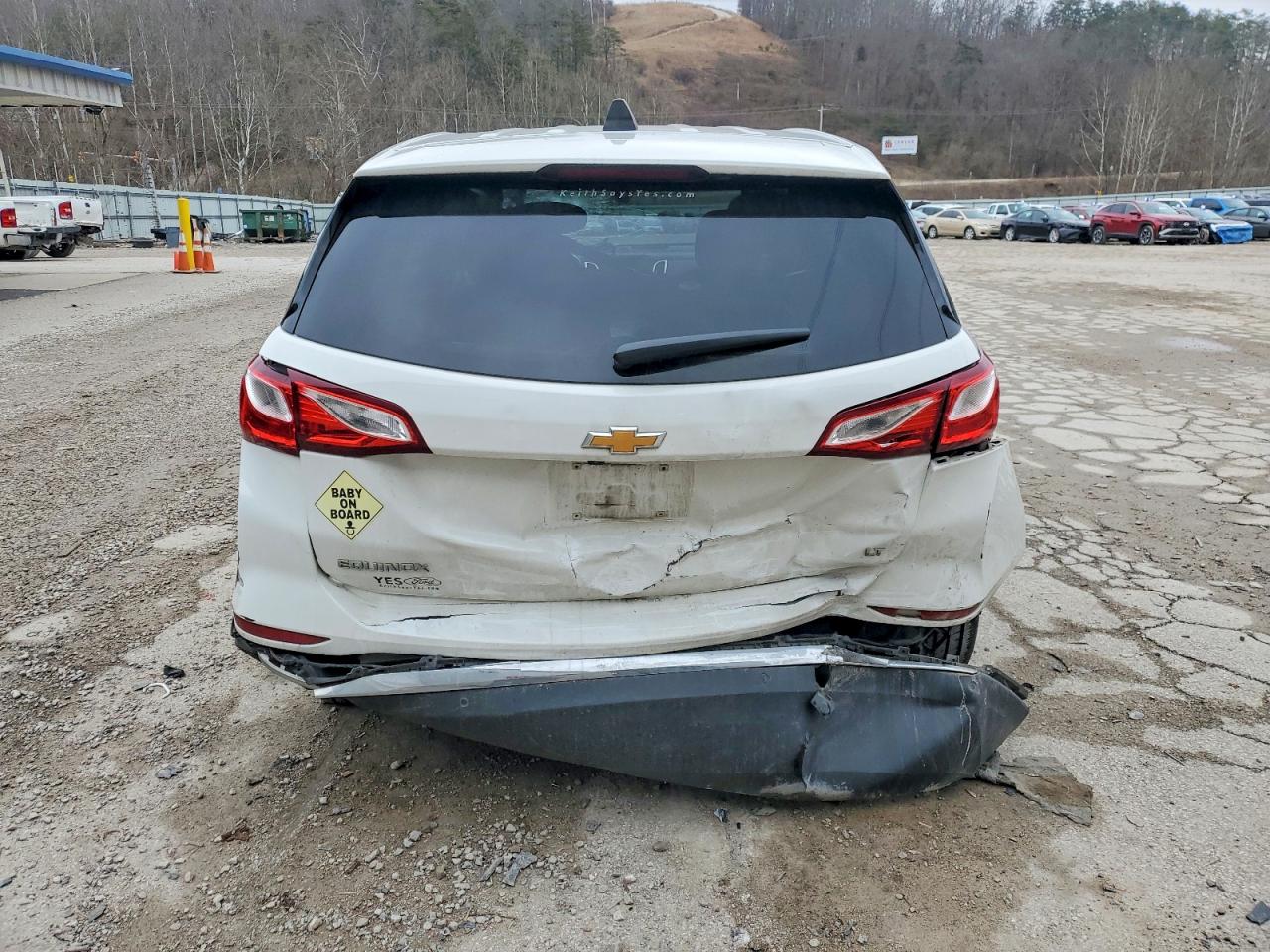 2020 CHEVROLET EQUINOX LT photo 6