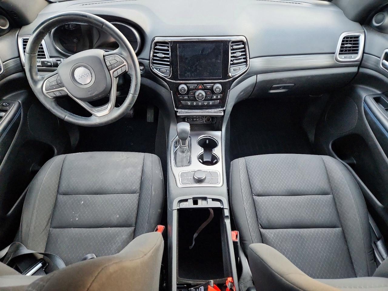 2019 JEEP GRAND CHEROKEE LAREDO photo 8