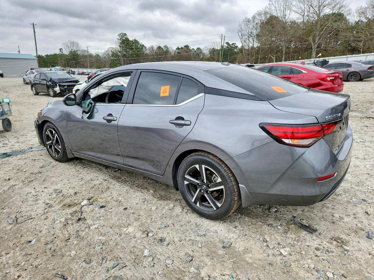 2024 NISSAN SENTRA SV photo 2