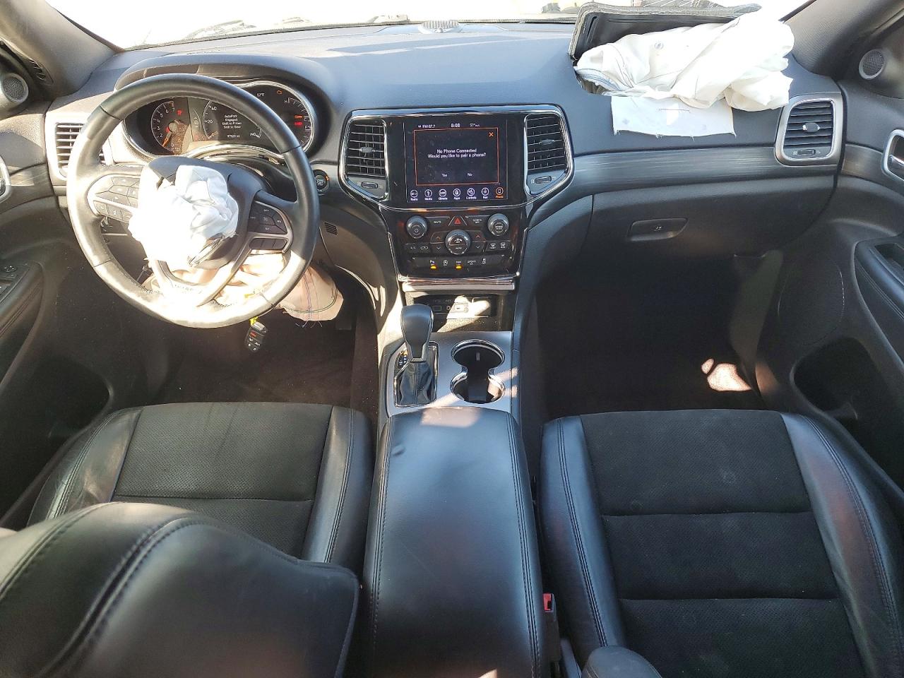 2019 JEEP GRAND CHEROKEE LAREDO photo 8