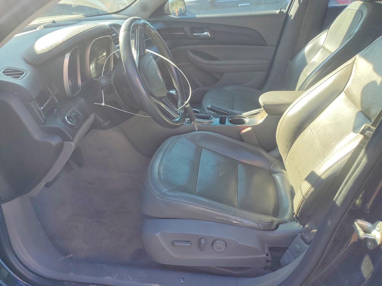 2014 CHEVROLET MALIBU 2LT photo 19