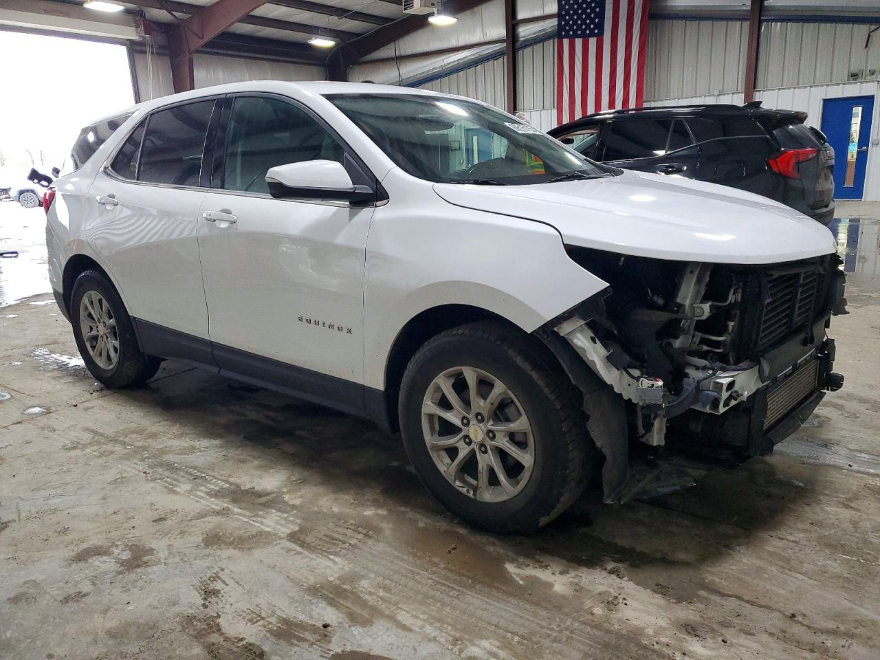 2019 CHEVROLET EQUINOX LT photo 4