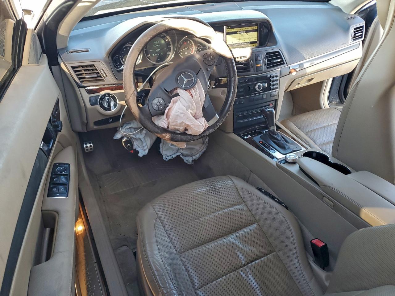 2011 MERCEDES-BENZ E 350 photo 15