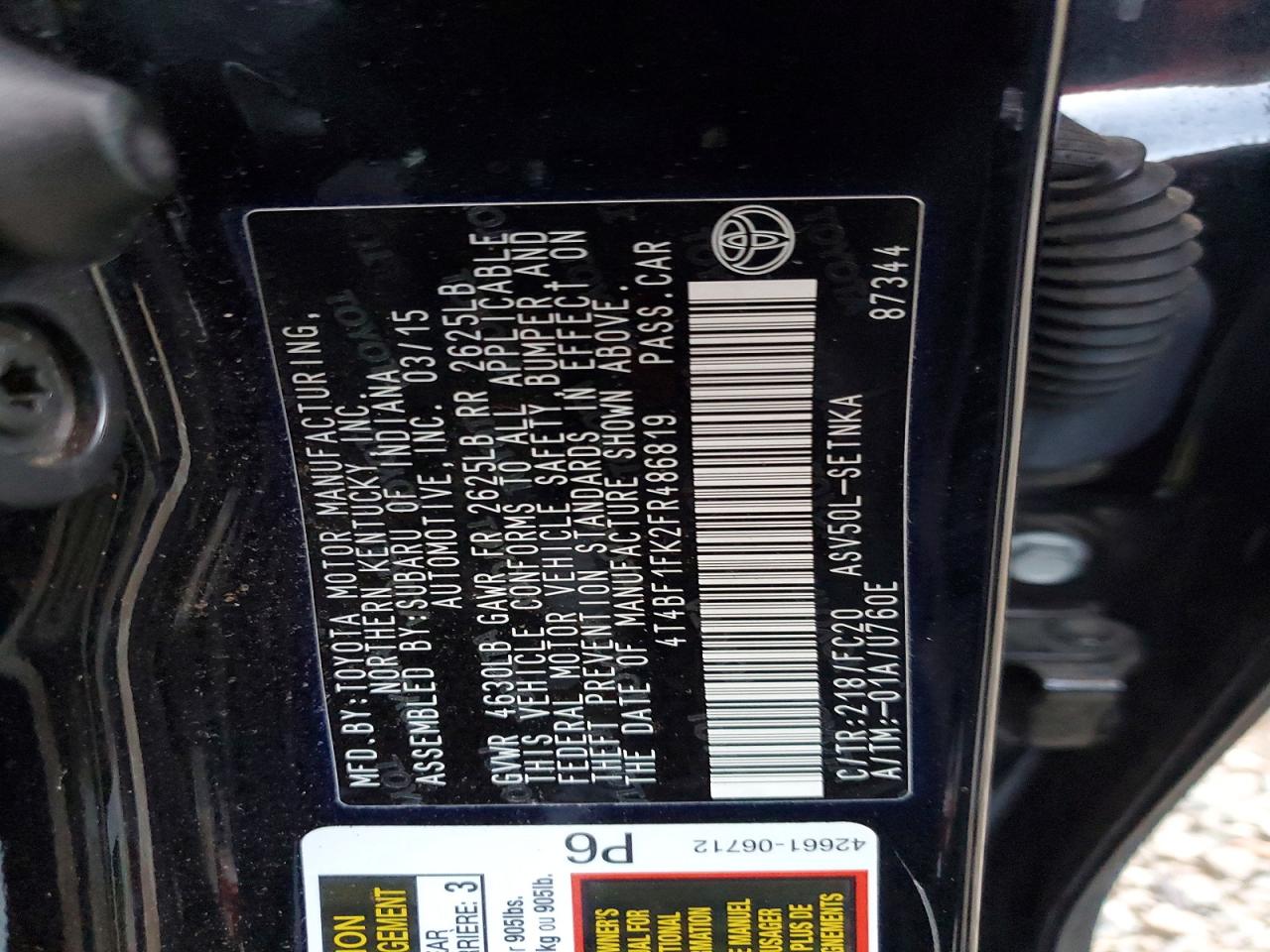2015 TOYOTA CAMRY LE photo 23