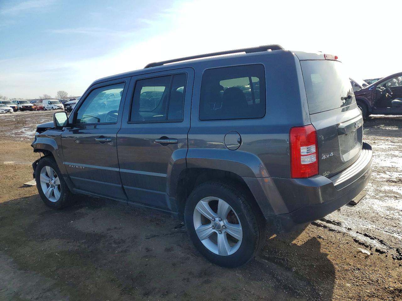 2017 JEEP PATRIOT LATITUDE photo 2