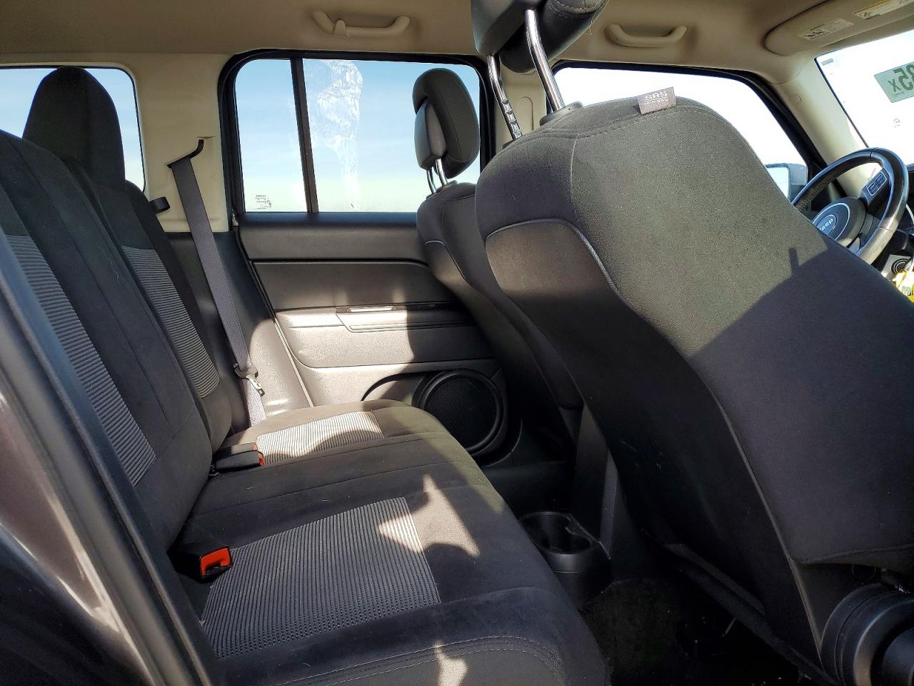 2017 JEEP PATRIOT LATITUDE photo 10