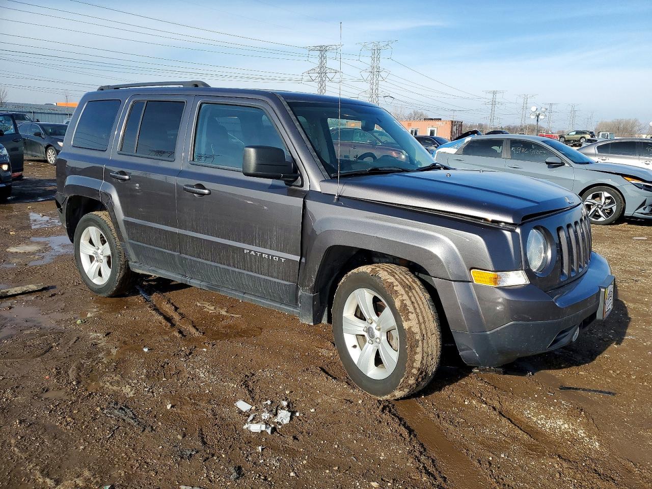 2017 JEEP PATRIOT LATITUDE photo 4
