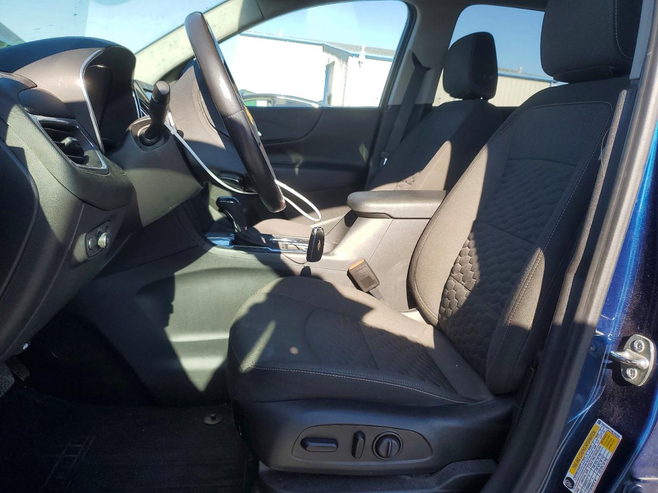 2021 CHEVROLET EQUINOX LT photo 7
