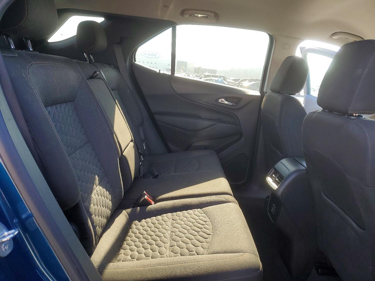 2021 CHEVROLET EQUINOX LT photo 11