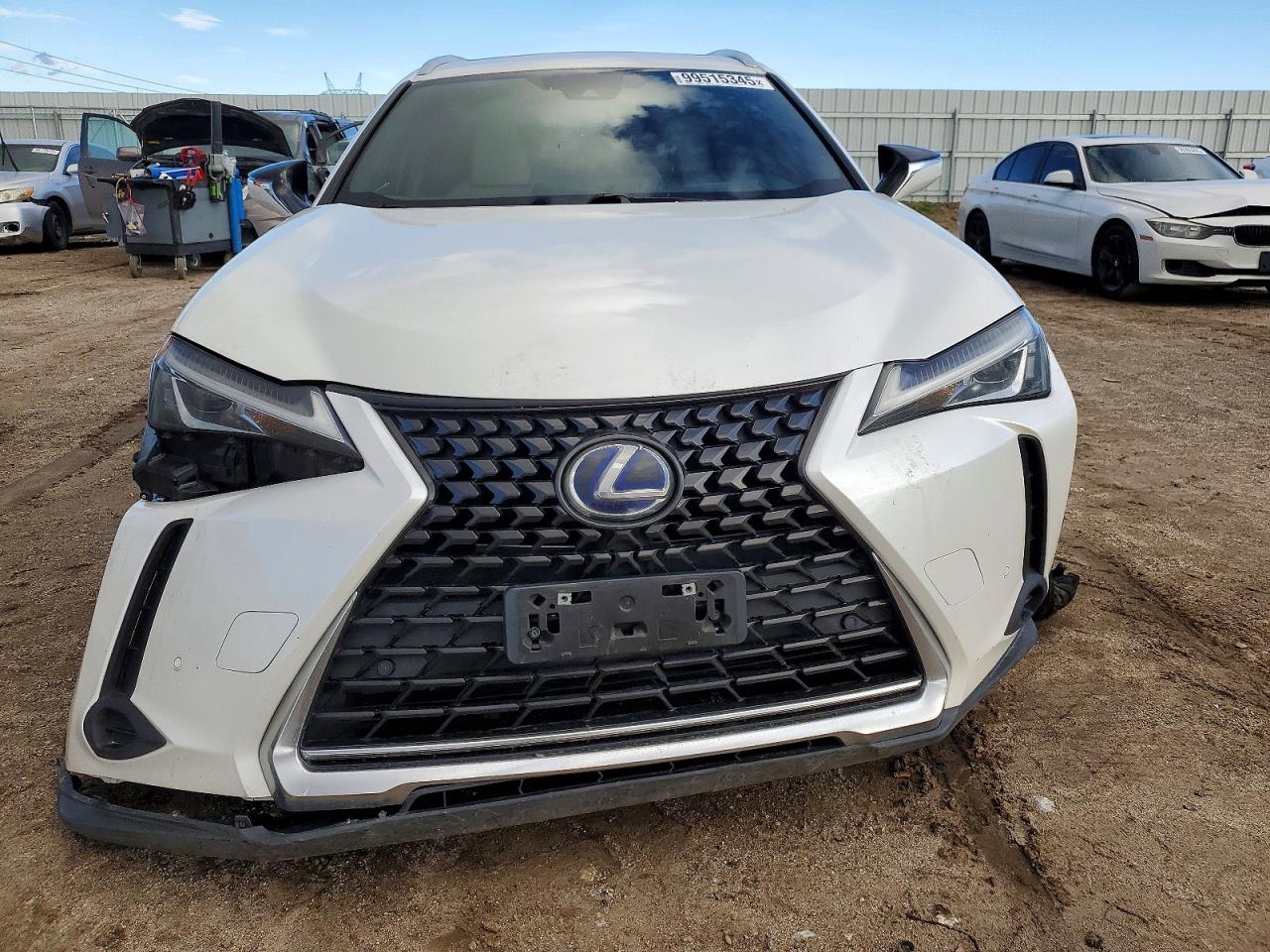 2022 LEXUS UX 250H BASE photo 5