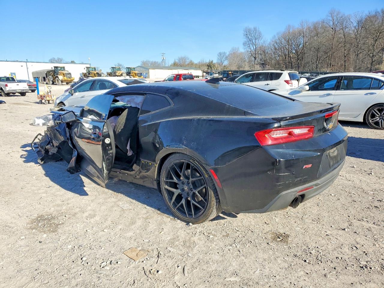 2016 CHEVROLET CAMARO LT photo 3