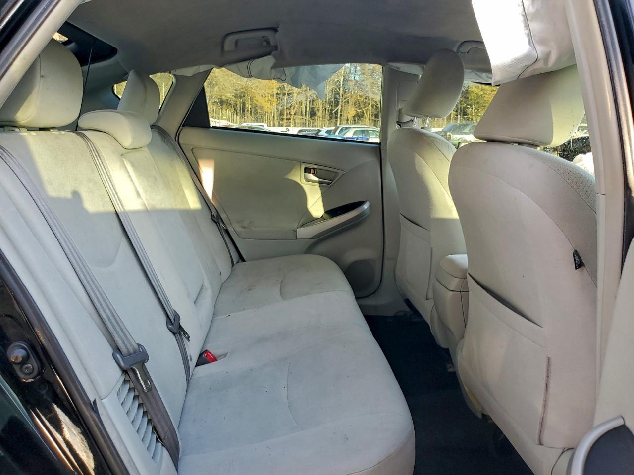 2013 TOYOTA PRIUS photo 10