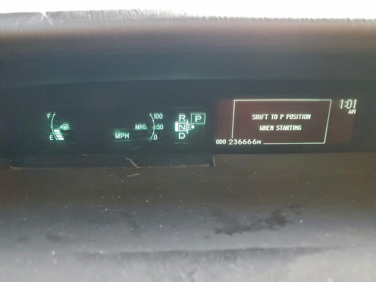2013 TOYOTA PRIUS photo 9