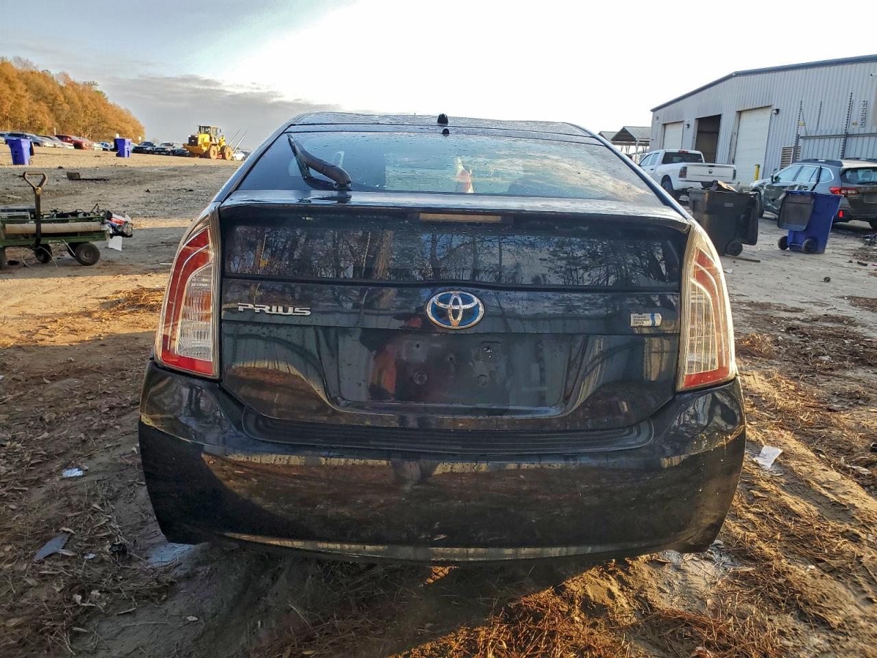 2013 TOYOTA PRIUS photo 6