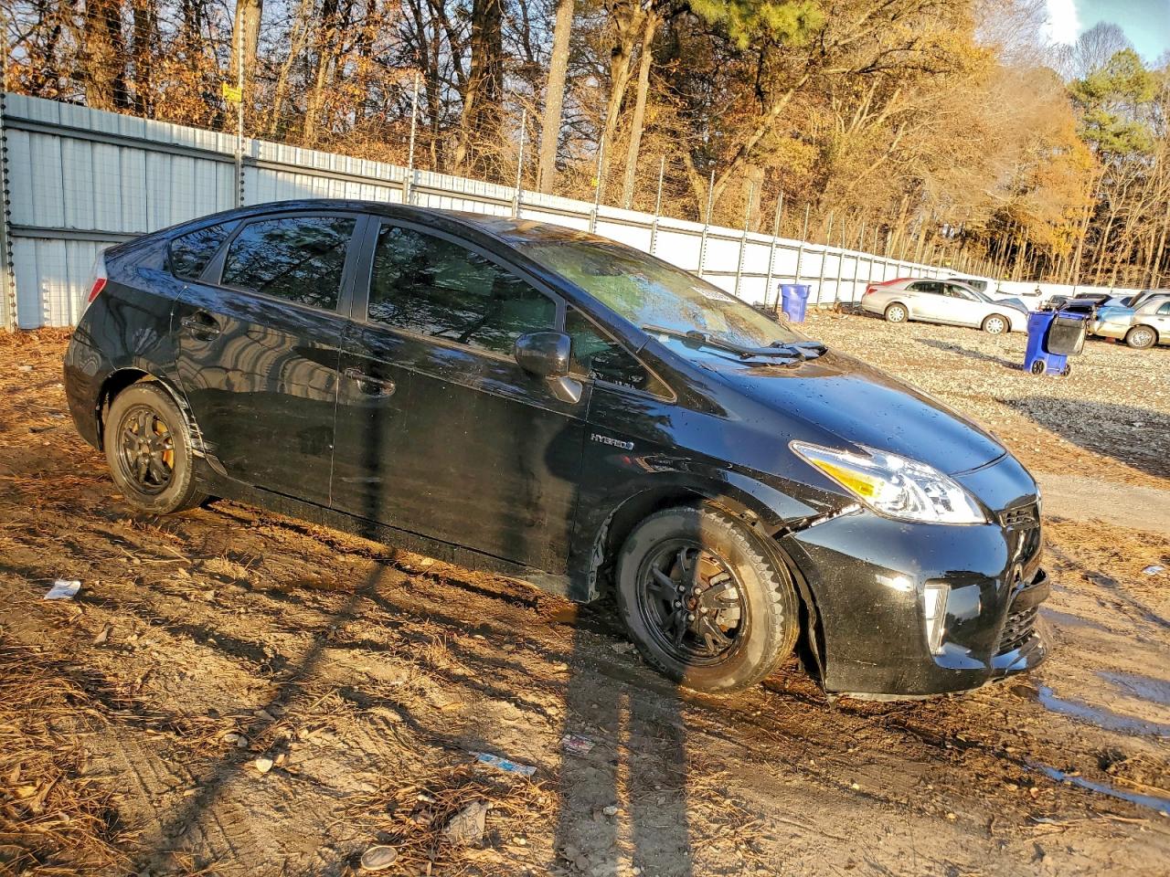 2013 TOYOTA PRIUS photo 4
