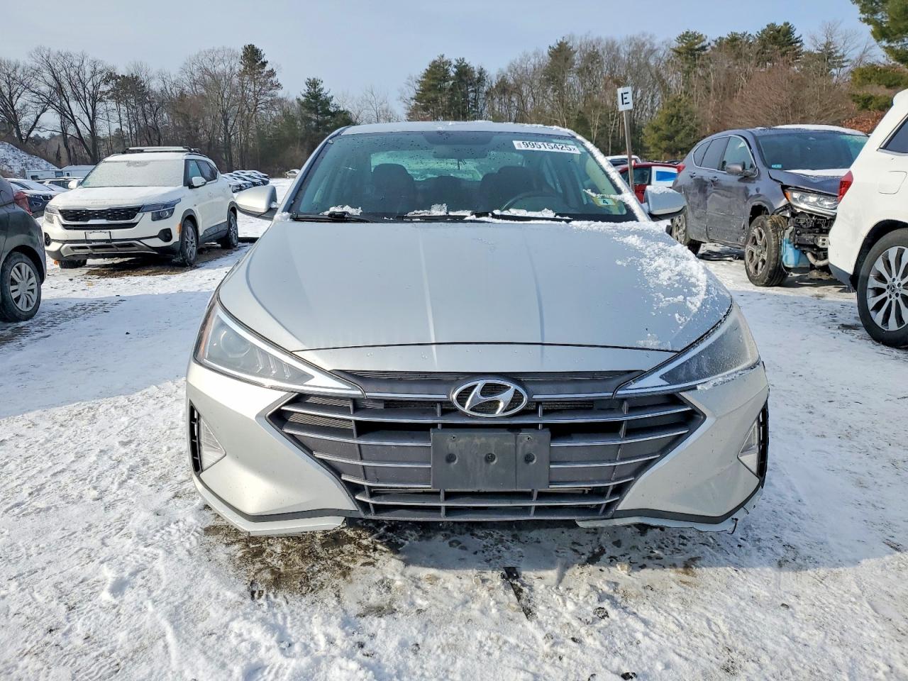 2019 HYUNDAI ELANTRA SE photo 5