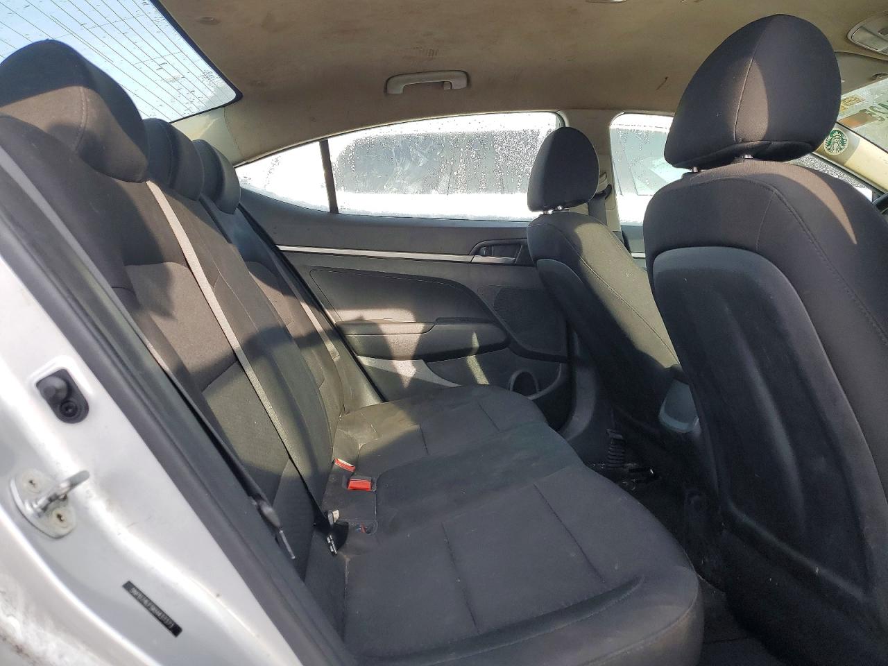 2019 HYUNDAI ELANTRA SE photo 10