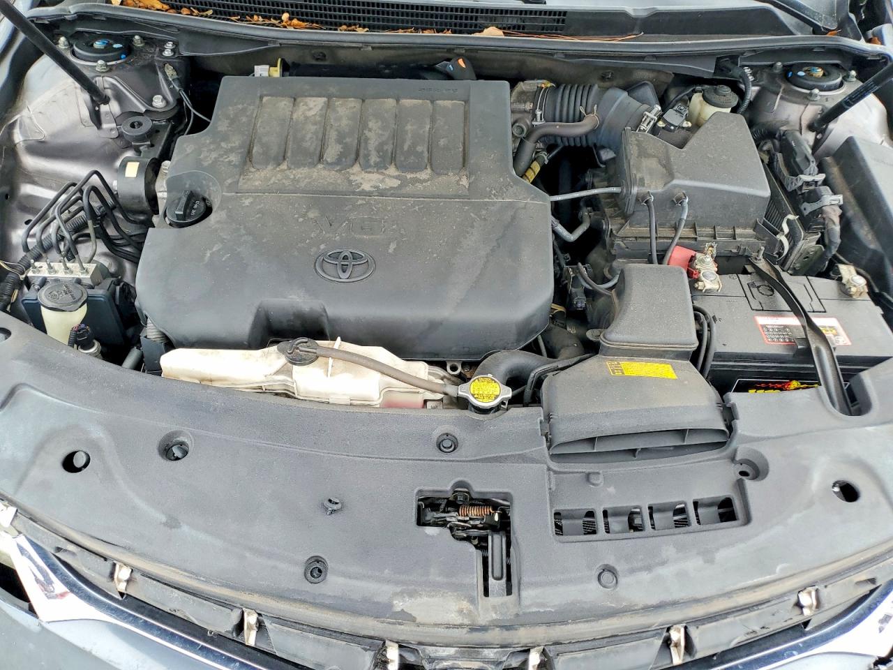 2013 TOYOTA AVALON BASE photo 11