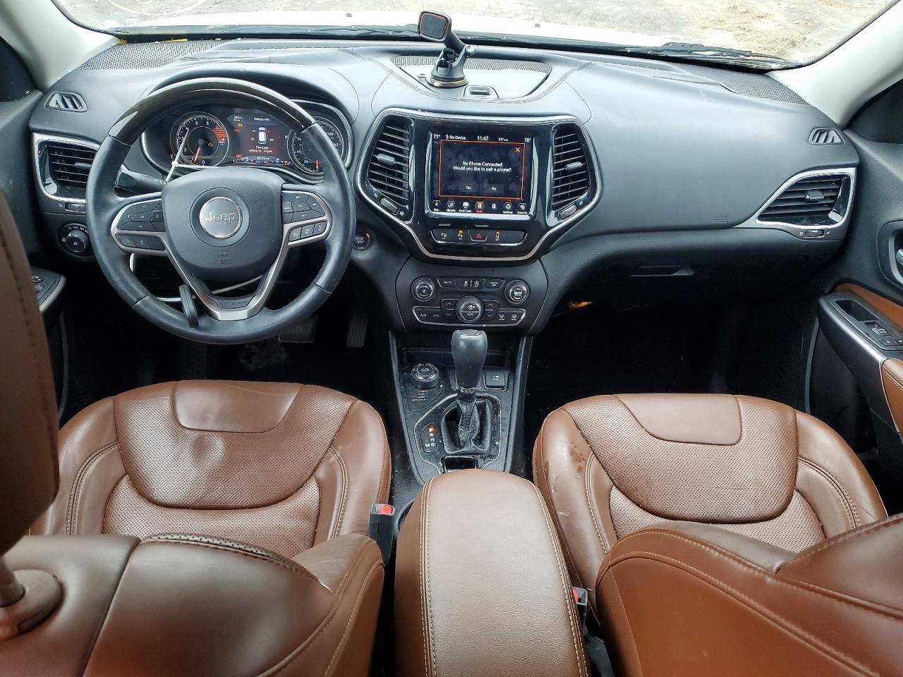 2019 JEEP CHEROKEE OVERLAND photo 8