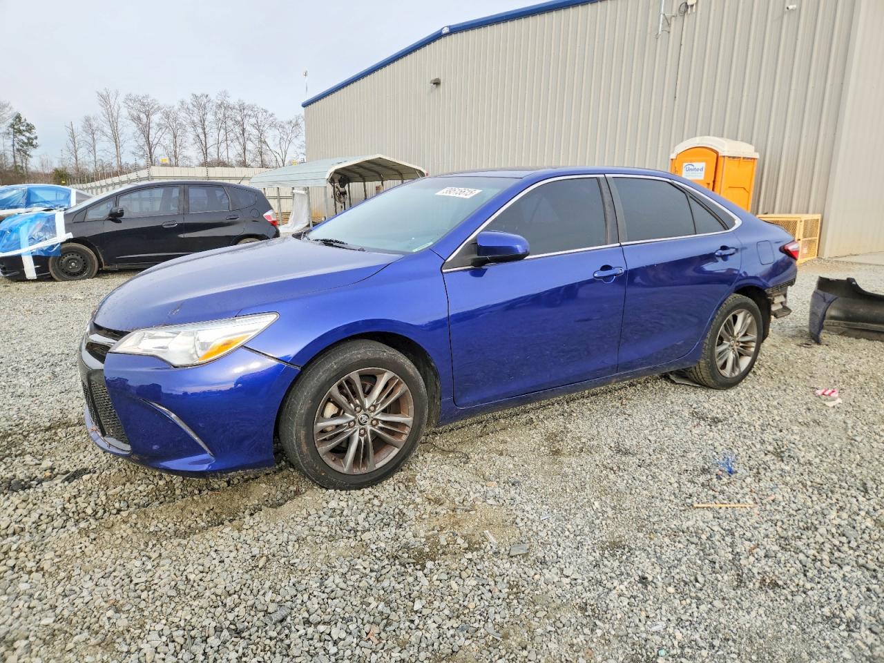2016 TOYOTA CAMRY