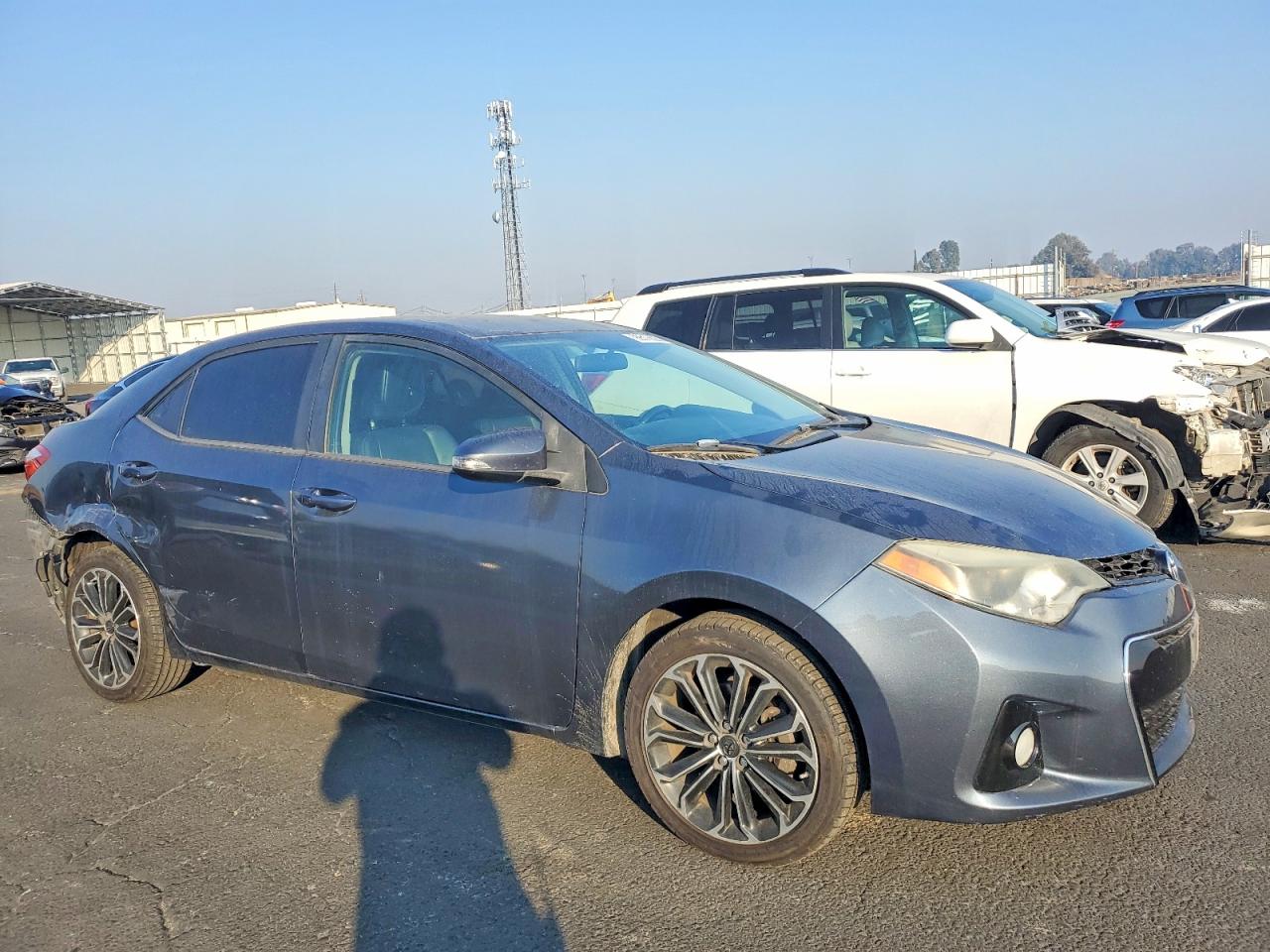 2014 TOYOTA COROLLA L photo 4