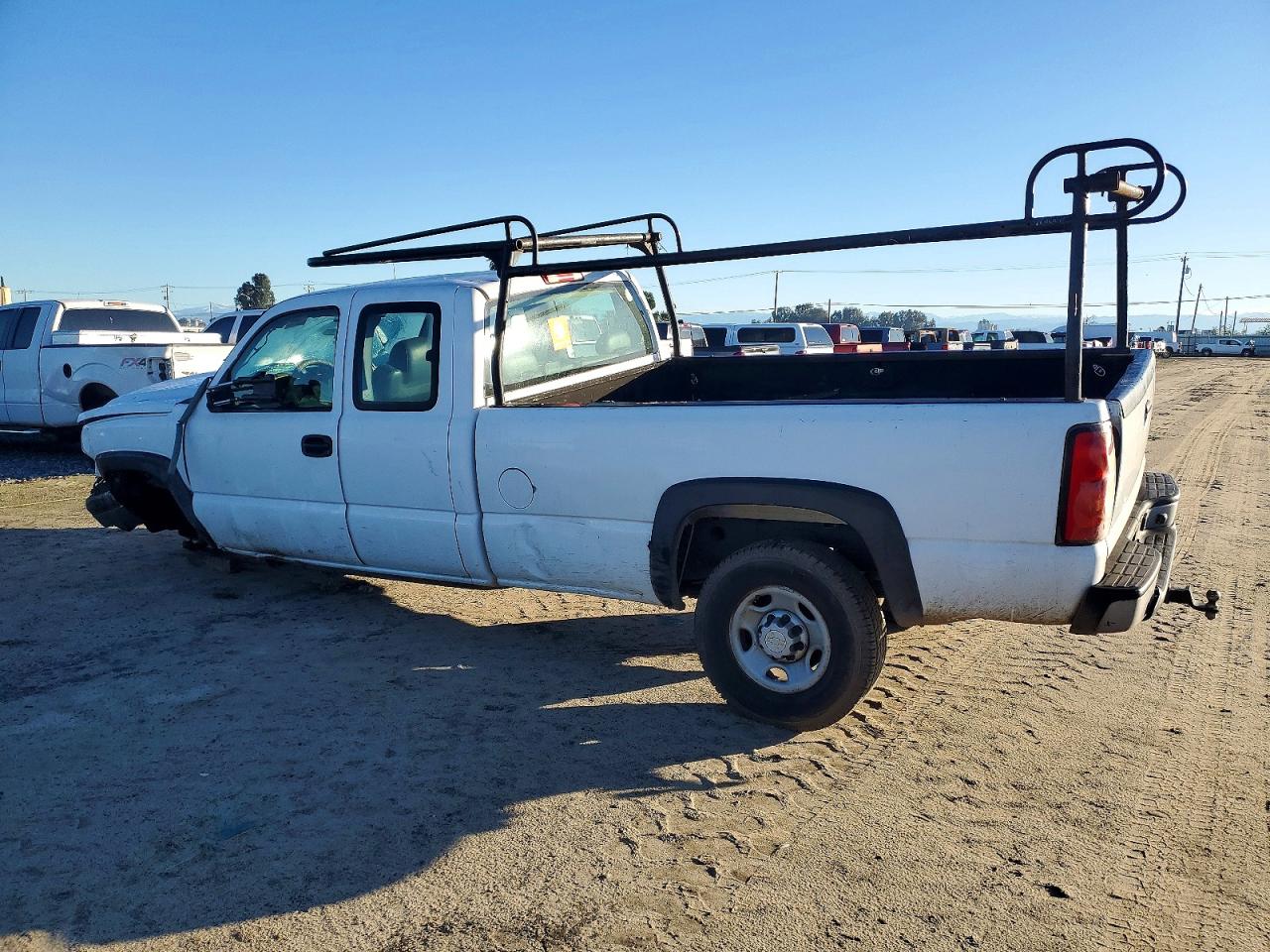 2006 CHEVROLET SILVERADO C2500 HEAVY DUTY photo 3