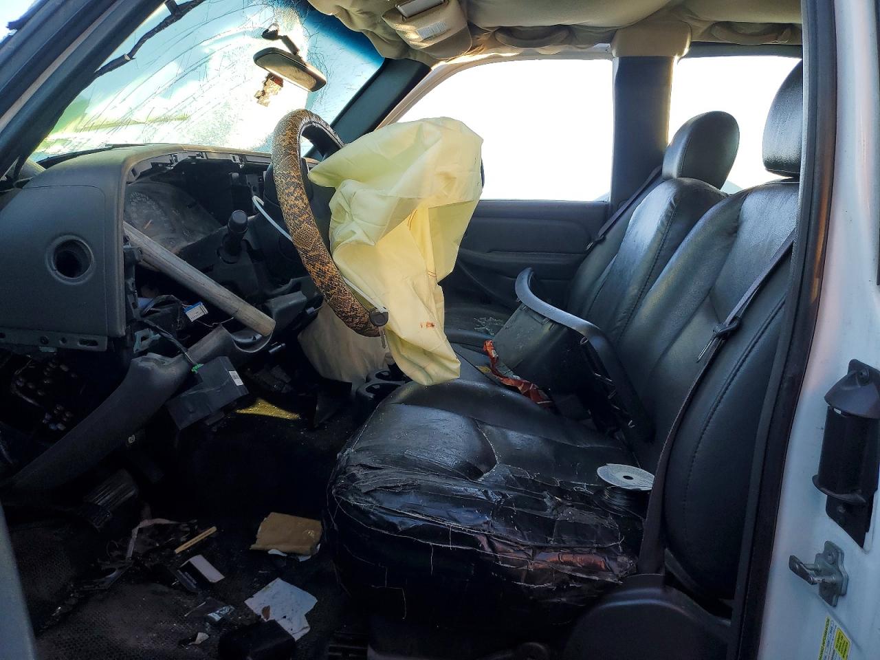 2006 CHEVROLET SILVERADO C2500 HEAVY DUTY photo 13
