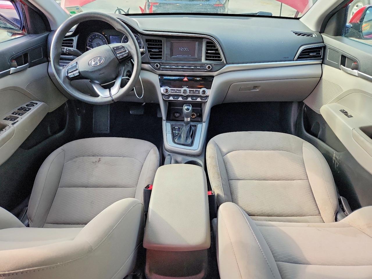 2020 HYUNDAI ELANTRA SE photo 8