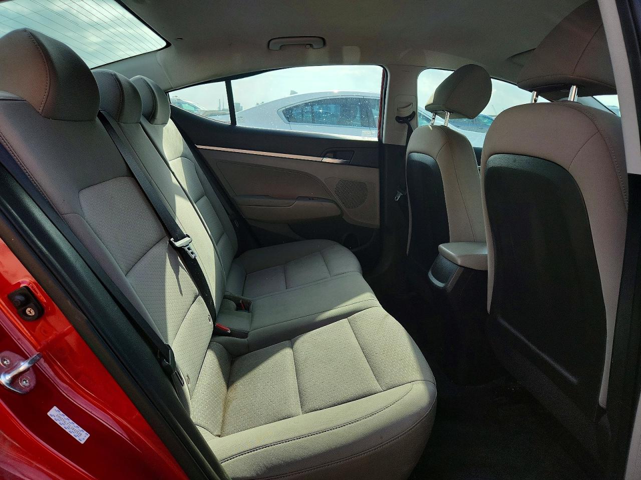 2020 HYUNDAI ELANTRA SE photo 10