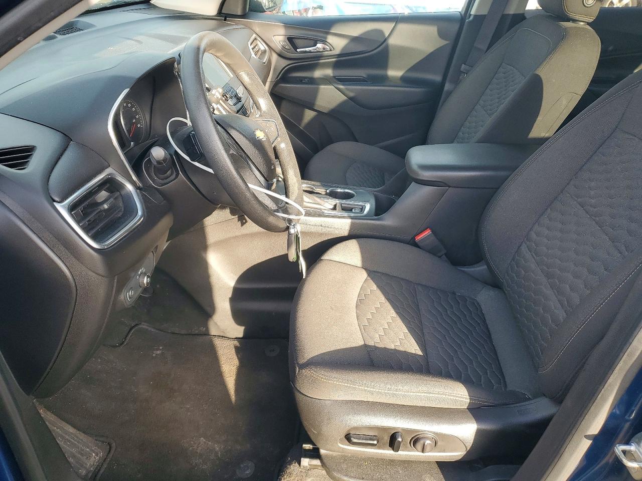 2019 CHEVROLET EQUINOX LT photo 7