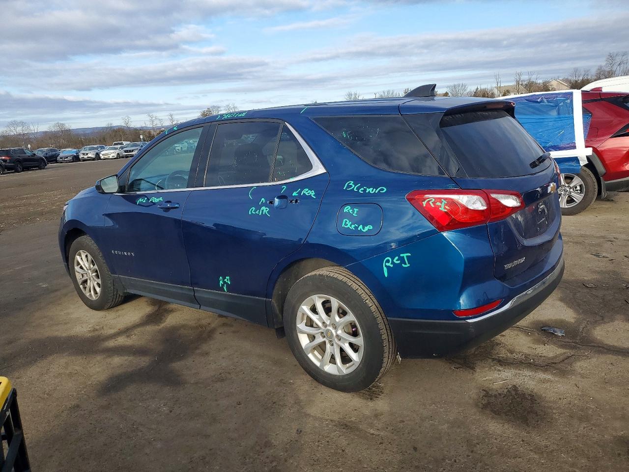 2019 CHEVROLET EQUINOX LT photo 2